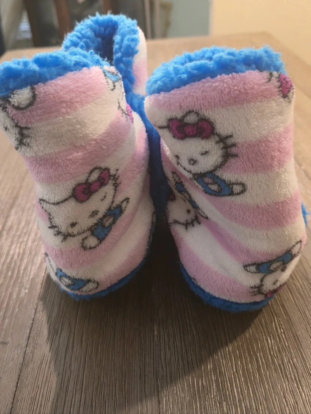 Hello Kitty excellent pre